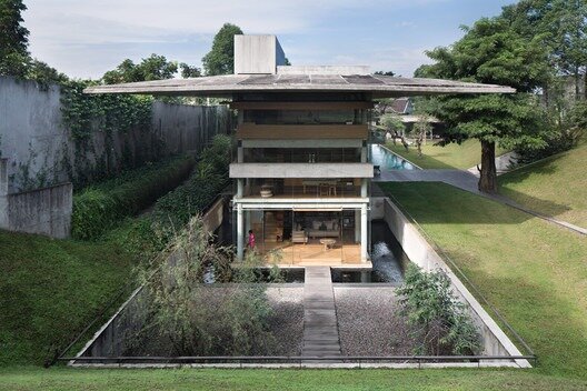 IH Residence
