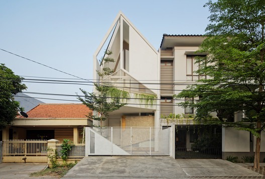 Trow House