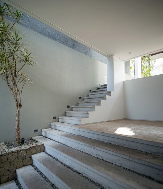 White Cliff House