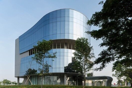 Eau Building