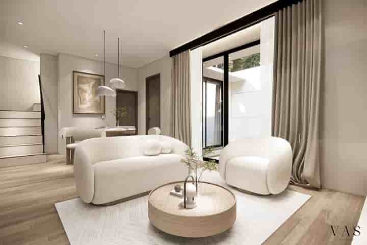 D House