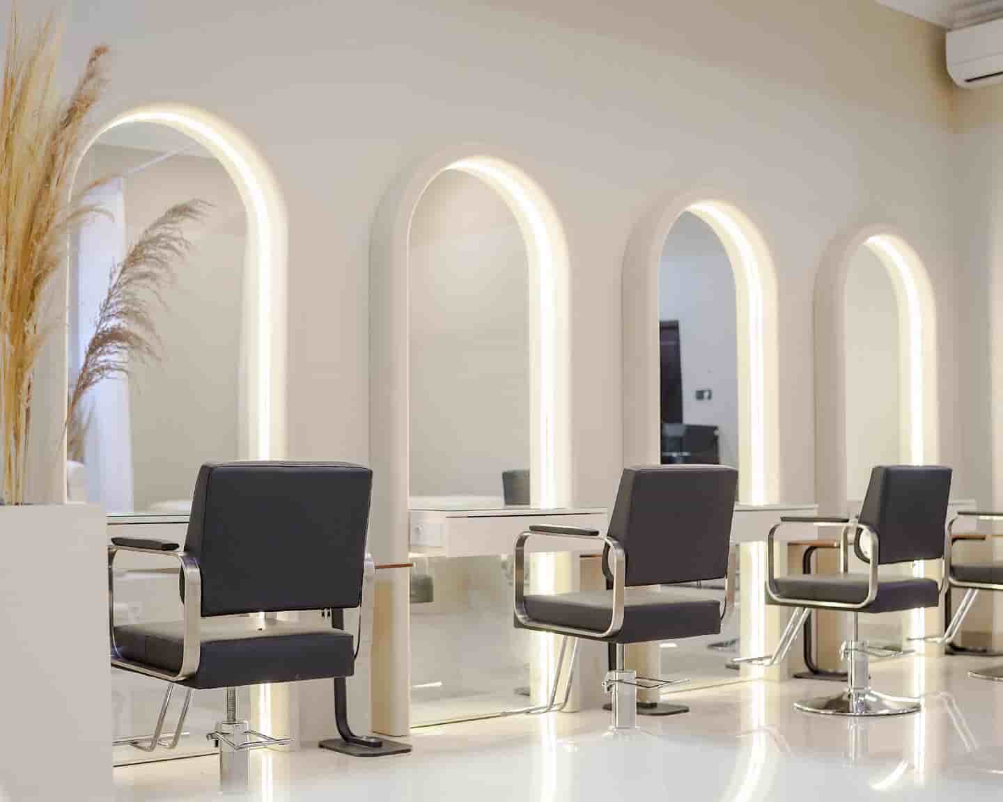 Project : Beauty Bar Salon Location : Sumba