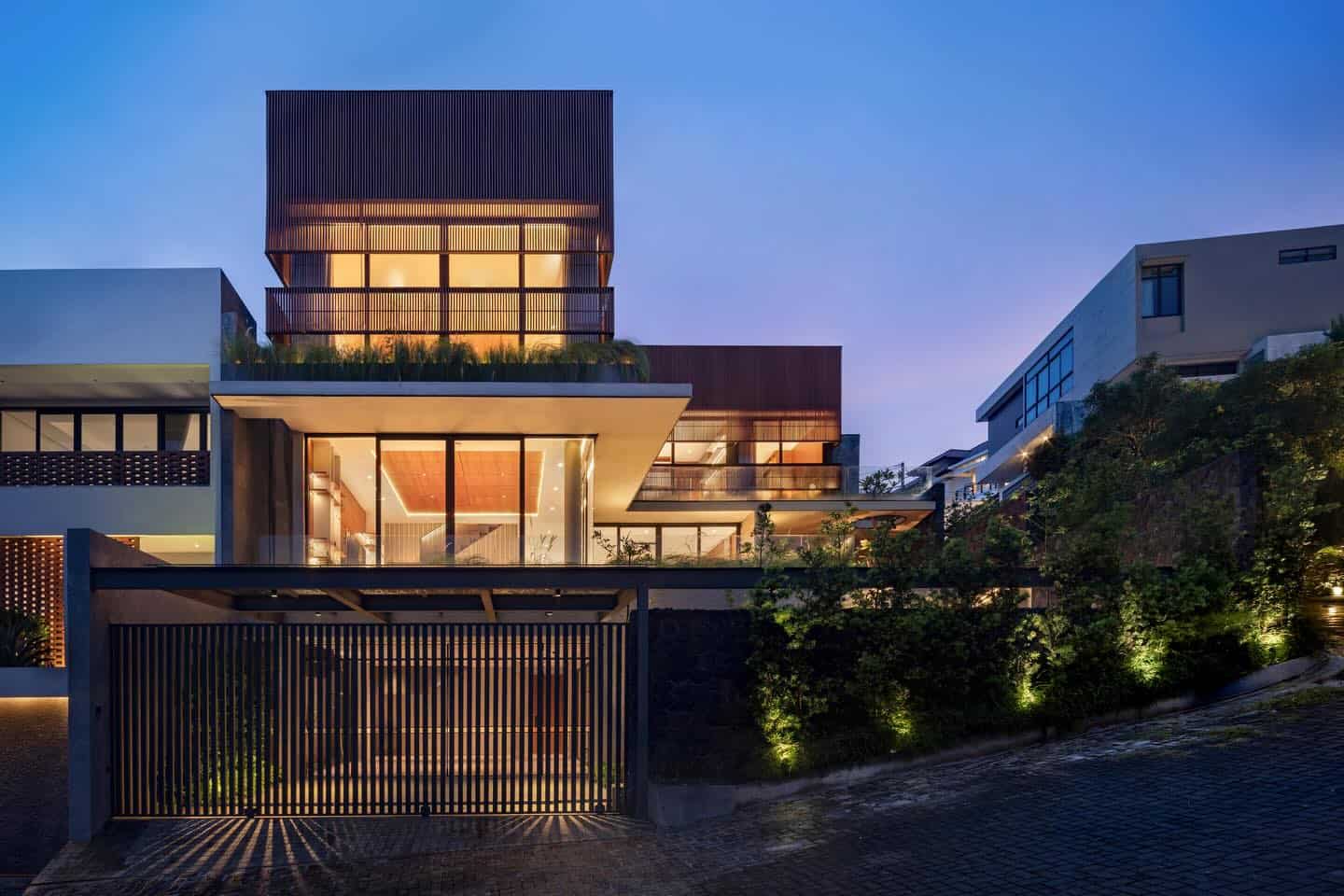 Sun Seeker House