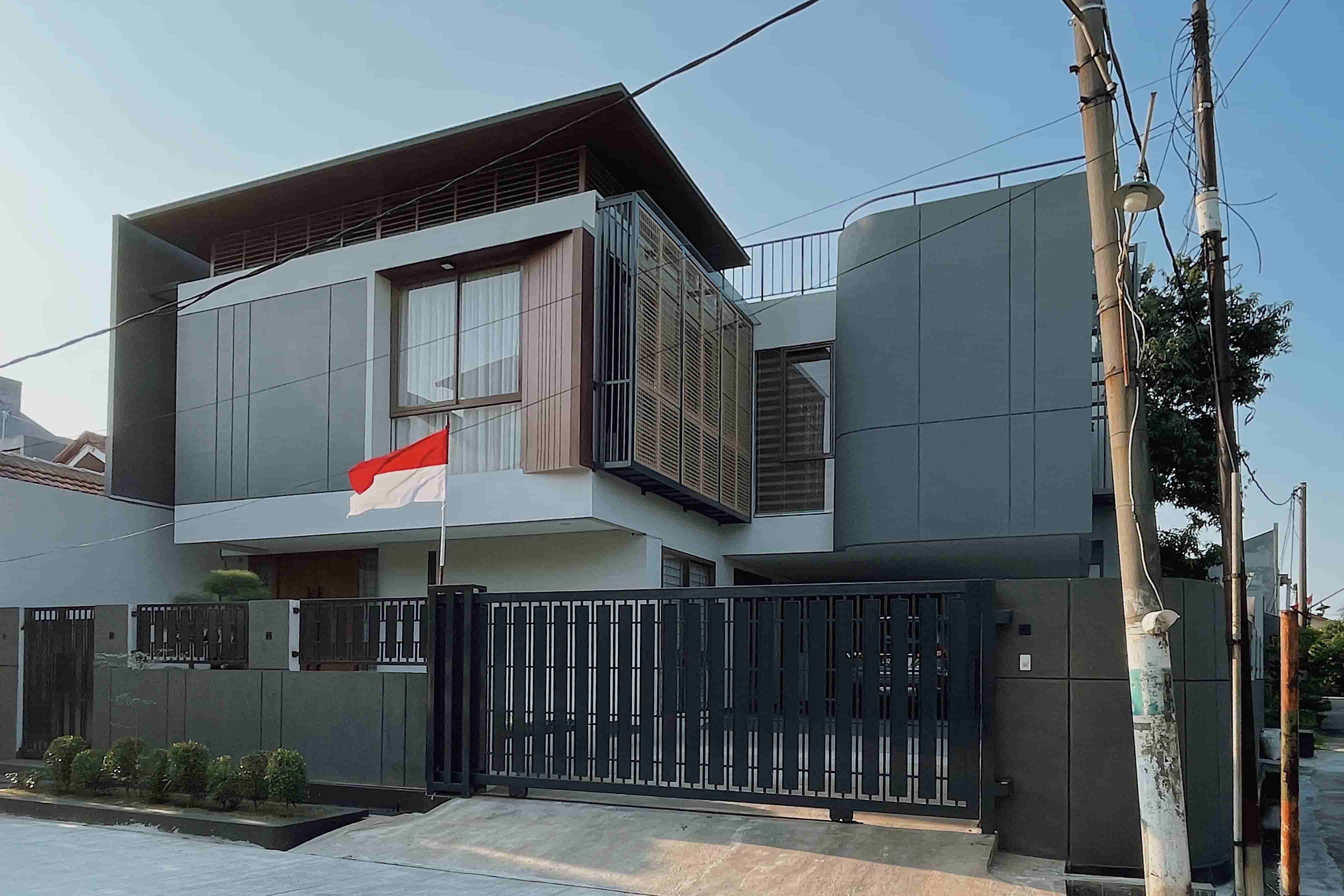 Flo House